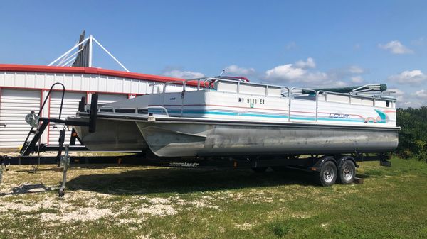 Lowe 260 XL