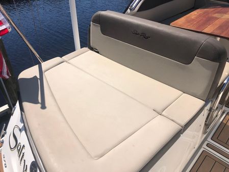 Sea Ray 370 Venture image