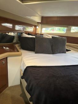 Sea Ray 370 Venture image