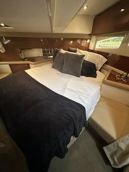 Sea Ray 370 Venture image