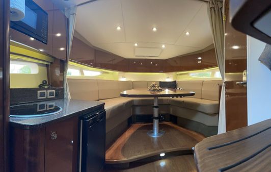 Sea Ray 370 Venture image