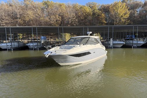 Sea Ray Sundancer 320 Outboard image