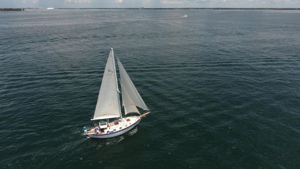 Westsail 32