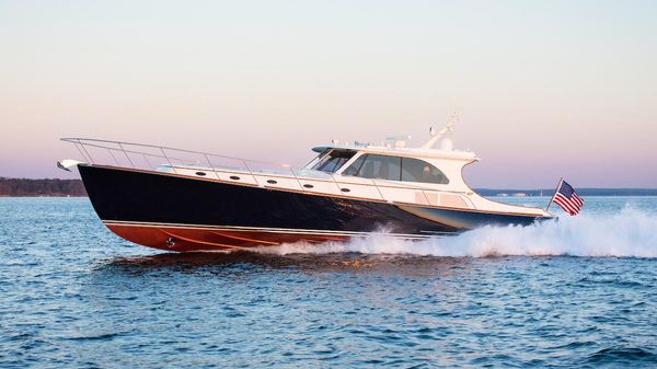 Hinckley Talaria 55 MKII Motor Yacht