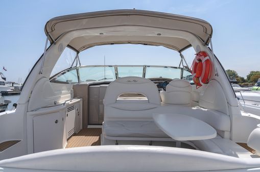 Sea Ray 380 Sundancer image