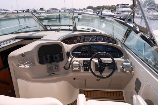 Sea Ray 380 Sundancer image