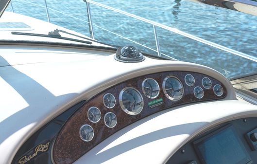 Sea Ray 380 Sundancer image