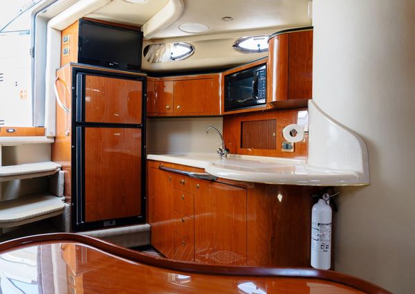 Sea Ray 380 Sundancer image