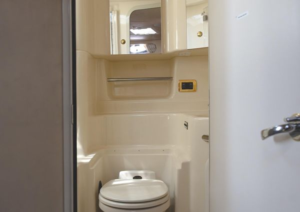 Sea Ray 380 Sundancer image