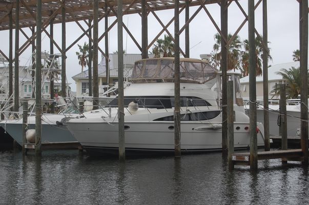 Meridian 459 Motoryacht - main image