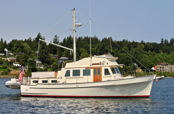 Bristol 42 Offshore Trawler - main image