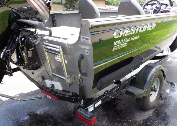 Crestliner 1650-FISH-HAWK image