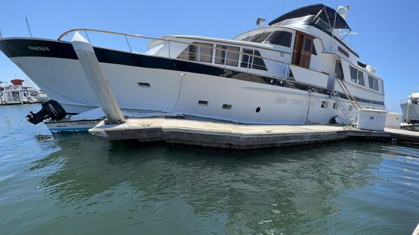 Burger Raised Pilothouse 