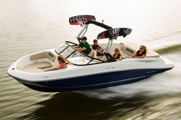 Bayliner VR6 Bowrider I/O - main image