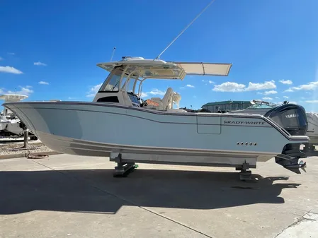 Grady-White Canyon 326 image