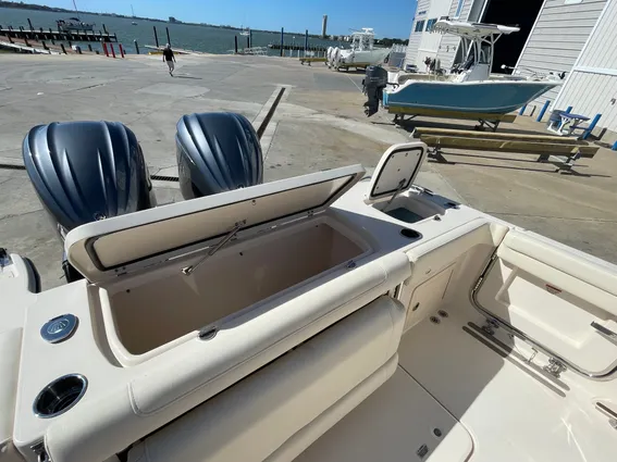 Grady-White Canyon 326 image