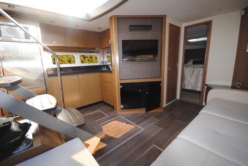 Sea Ray Sundancer 510 image