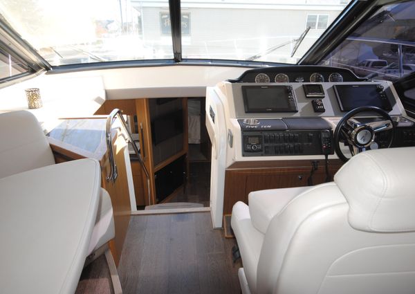 Sea Ray Sundancer 510 image