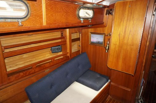 Cape Dory 36' image