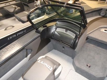Lund 1775 Crossover XS image