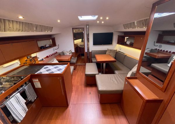 Beneteau Oceanis 45 image