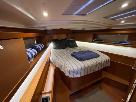 Beneteau Oceanis 45 image