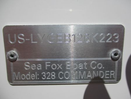 Sea Fox 328 Commander image