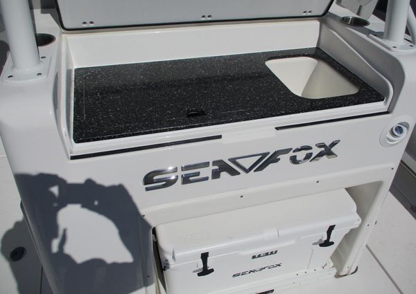 Sea-fox 328-COMMANDER image