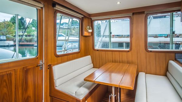 North Pacific 43 Pilothouse image