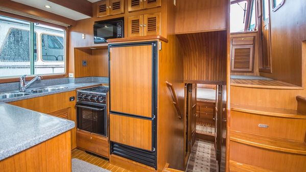 North Pacific 43 Pilothouse image