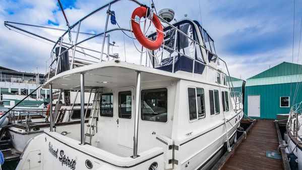 North Pacific 43 Pilothouse image