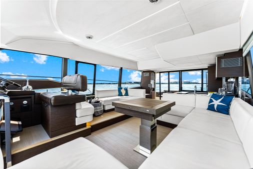 Prestige 590 image