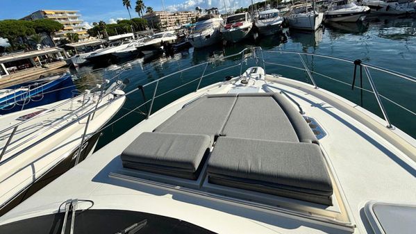 Riviera 39 FLYBRIDGE image