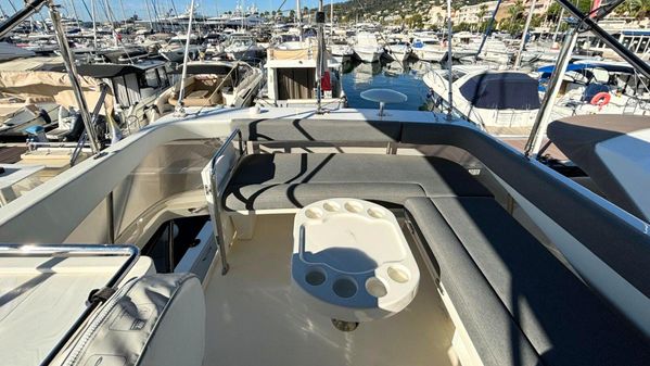 Riviera 39 FLYBRIDGE image