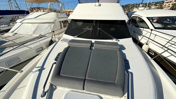 Riviera 39 FLYBRIDGE image