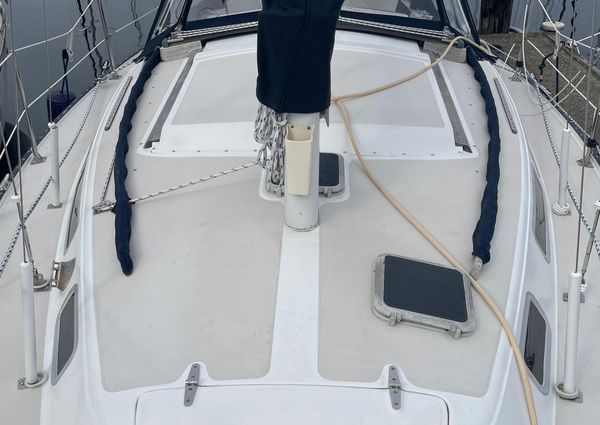 Catalina 30 image