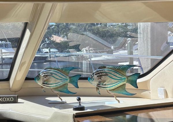 Sea Ray 52 Sedan Bridge image