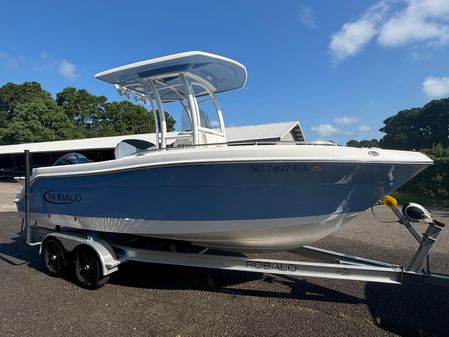 Robalo R222 Explorer image