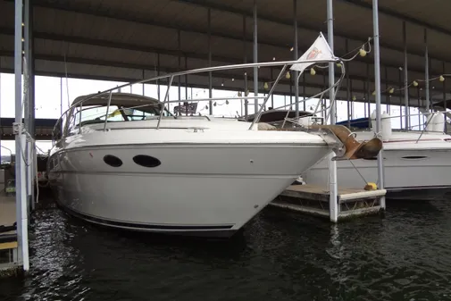 Sea Ray 380 Sundancer image