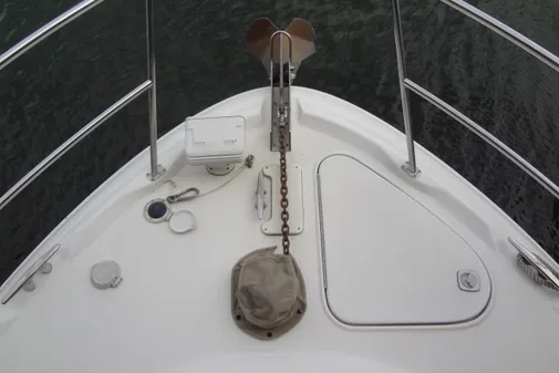 Sea Ray 380 Sundancer image