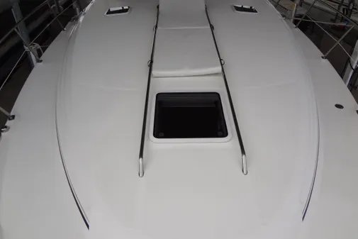 Sea Ray 380 Sundancer image