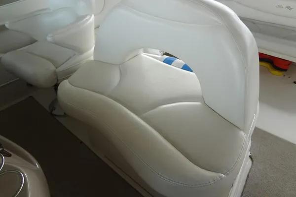 Sea-ray 380-SUNDANCER image