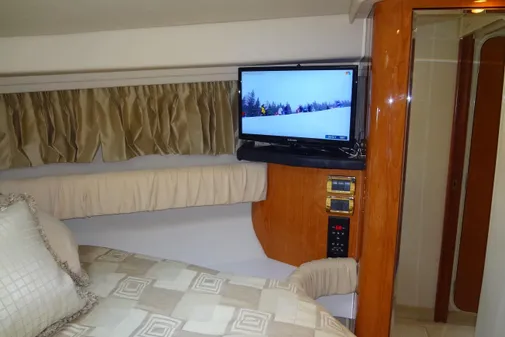 Sea Ray 380 Sundancer image