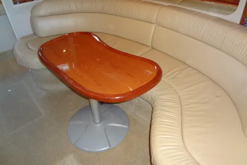 Sea Ray 380 Sundancer image