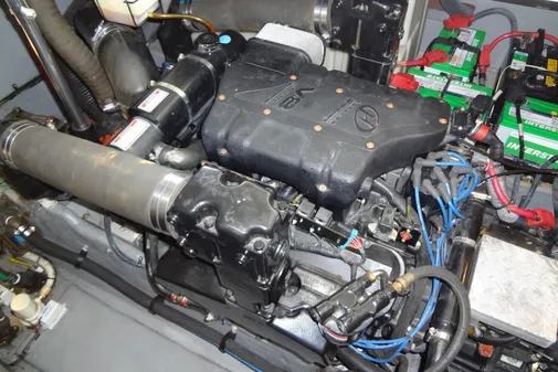 Sea Ray 380 Sundancer image