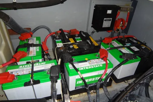 Sea Ray 380 Sundancer image