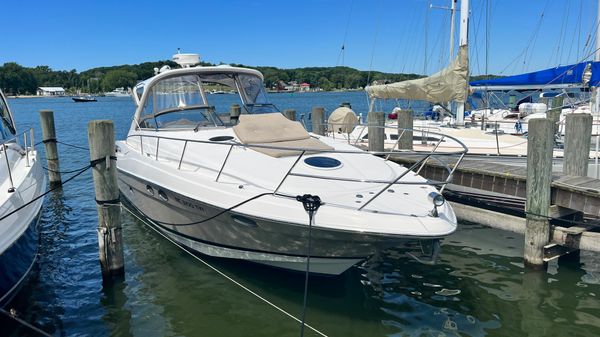 Regal 3760 Commodore