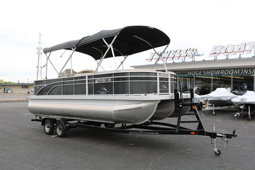 Bennington 22 SSX image