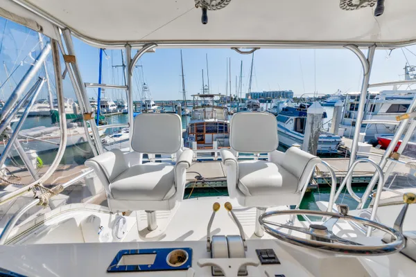 Viking 47 Convertible image