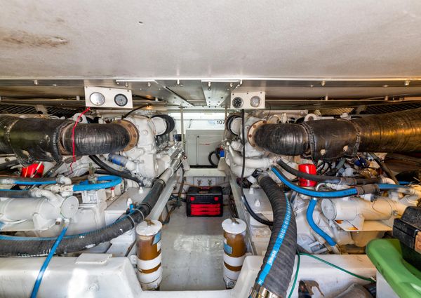 Viking 47 Convertible image